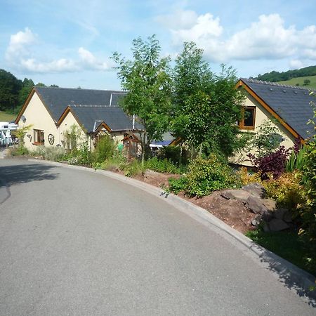 Castle Lodge - Brecon Beacons Accommodation Sennybridge Exterior foto