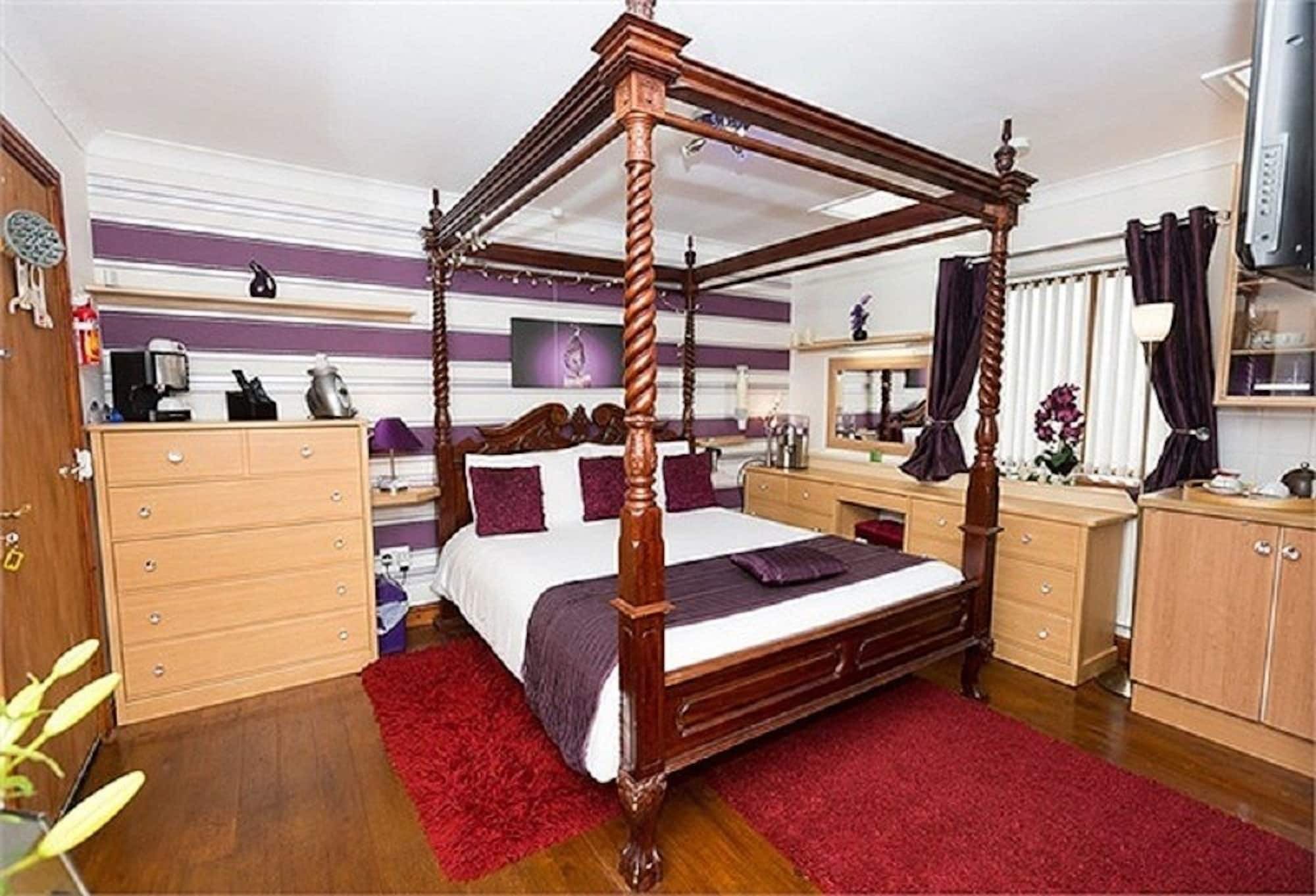 Castle Lodge - Brecon Beacons Accommodation Sennybridge Exterior foto