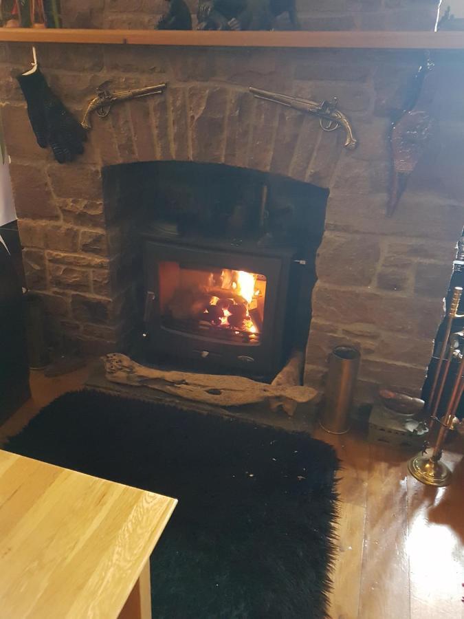 Castle Lodge - Brecon Beacons Accommodation Sennybridge Exterior foto